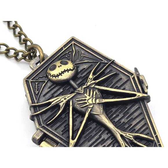 Jack Coffin Pocket Watch - Pendant Gift for Nightmare Fans Halloween Christmas - Picture 5 of 9